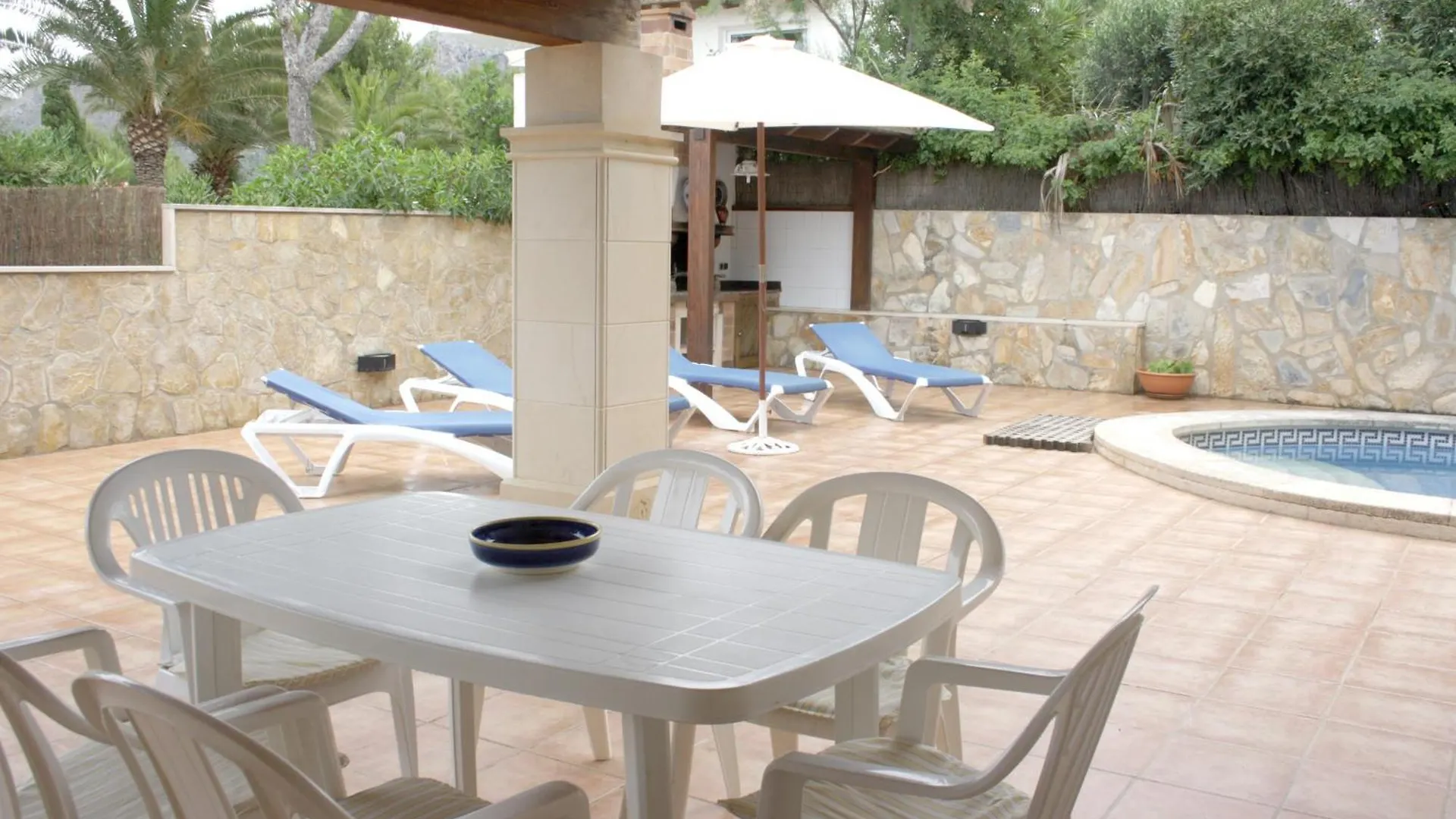 Villa Montferrutx Colonia de Sant Pere 0*,